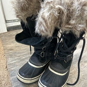 Sorel Joan of Arctic boots, size 6.5 woman’s